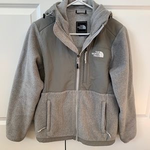 Women’s North Face Jacket